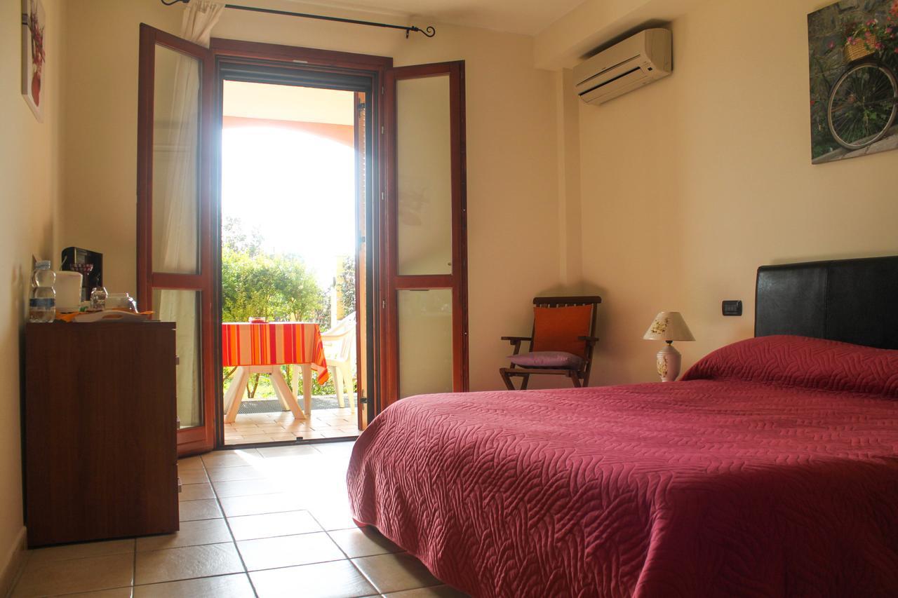 Sardaumpa B&B Quartu Sant'Elena Ngoại thất bức ảnh