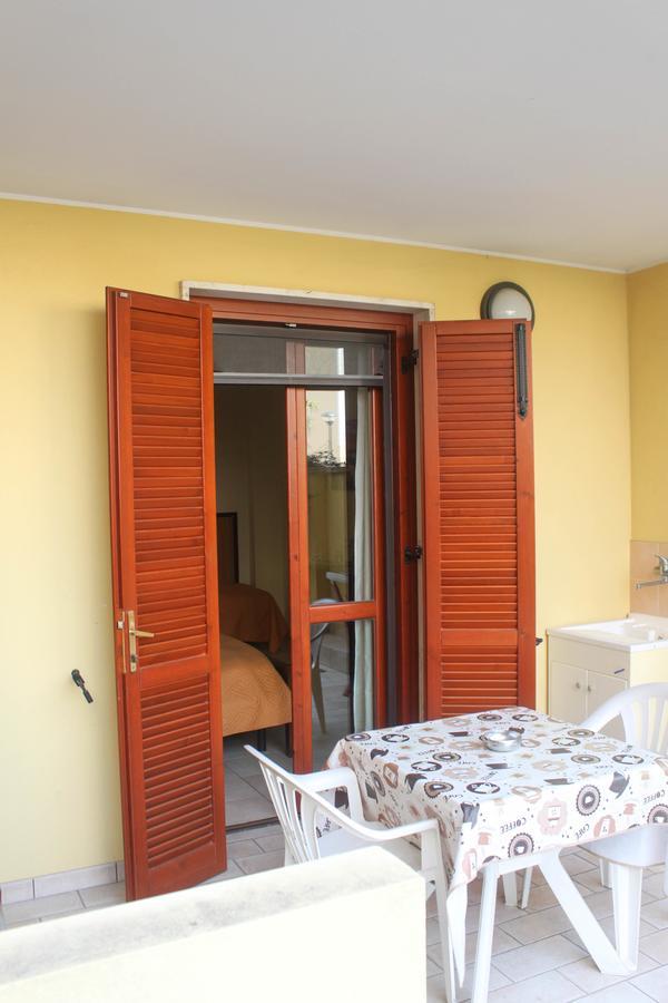 Sardaumpa B&B Quartu Sant'Elena Ngoại thất bức ảnh